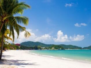 Pantai Cenang stranden på Langkawi