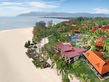 Strand ved Pelangi Beach Resort, Cenang området