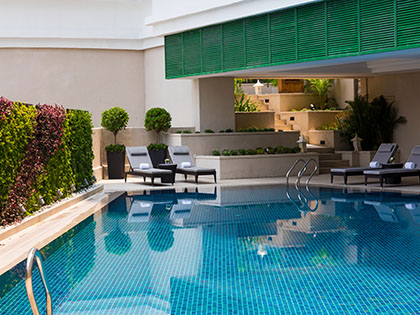 The Ritz-Carlton Kuala Lumpur - Hotel Swimming Pool