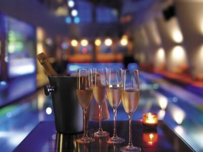 Traders Kuala Lumpur, Sky Bar Champagne