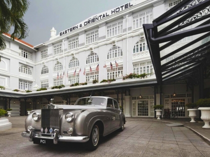 Hovedindgangen til Eastern & Oriental Hotel i Penang, Malaysia